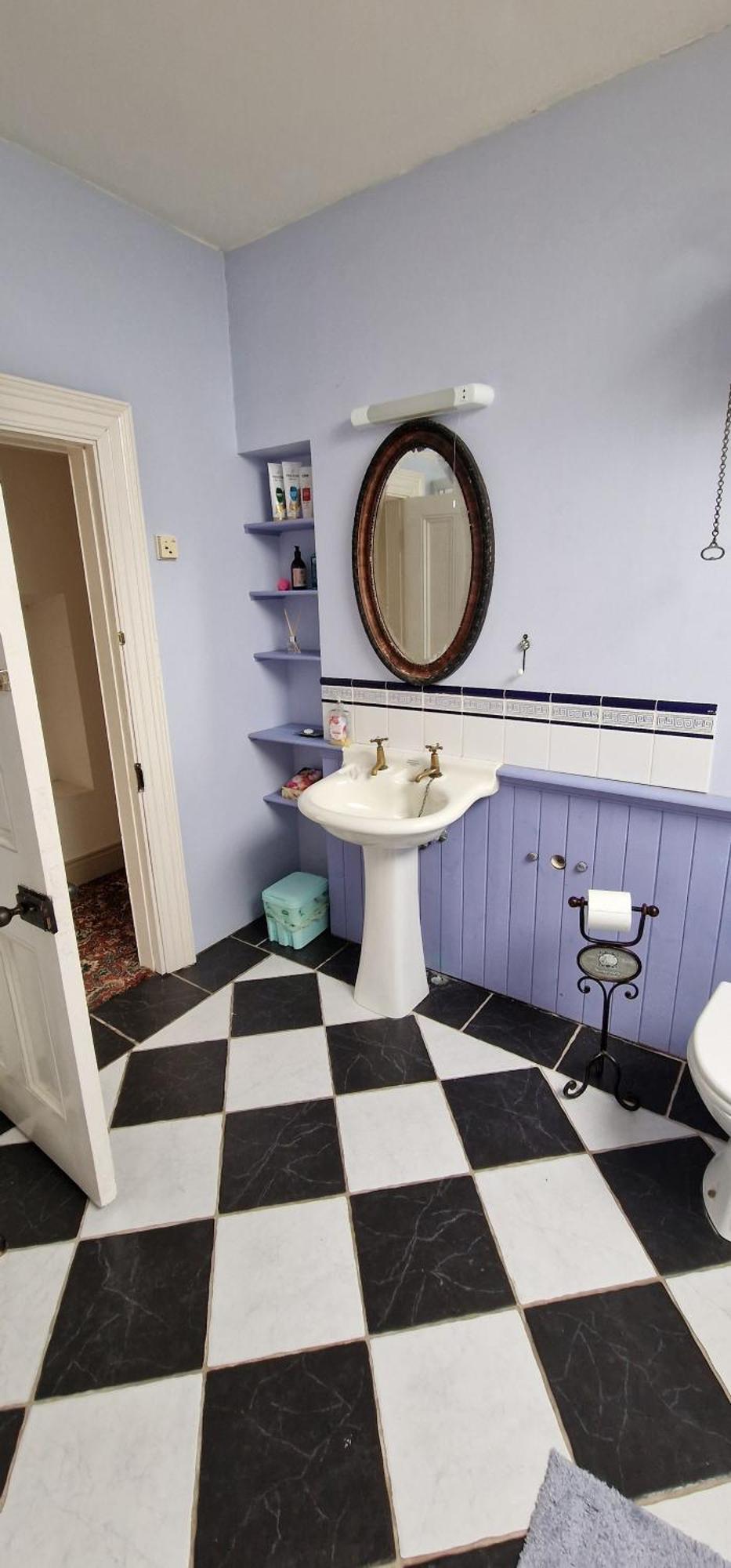 Charming Old * Coachford