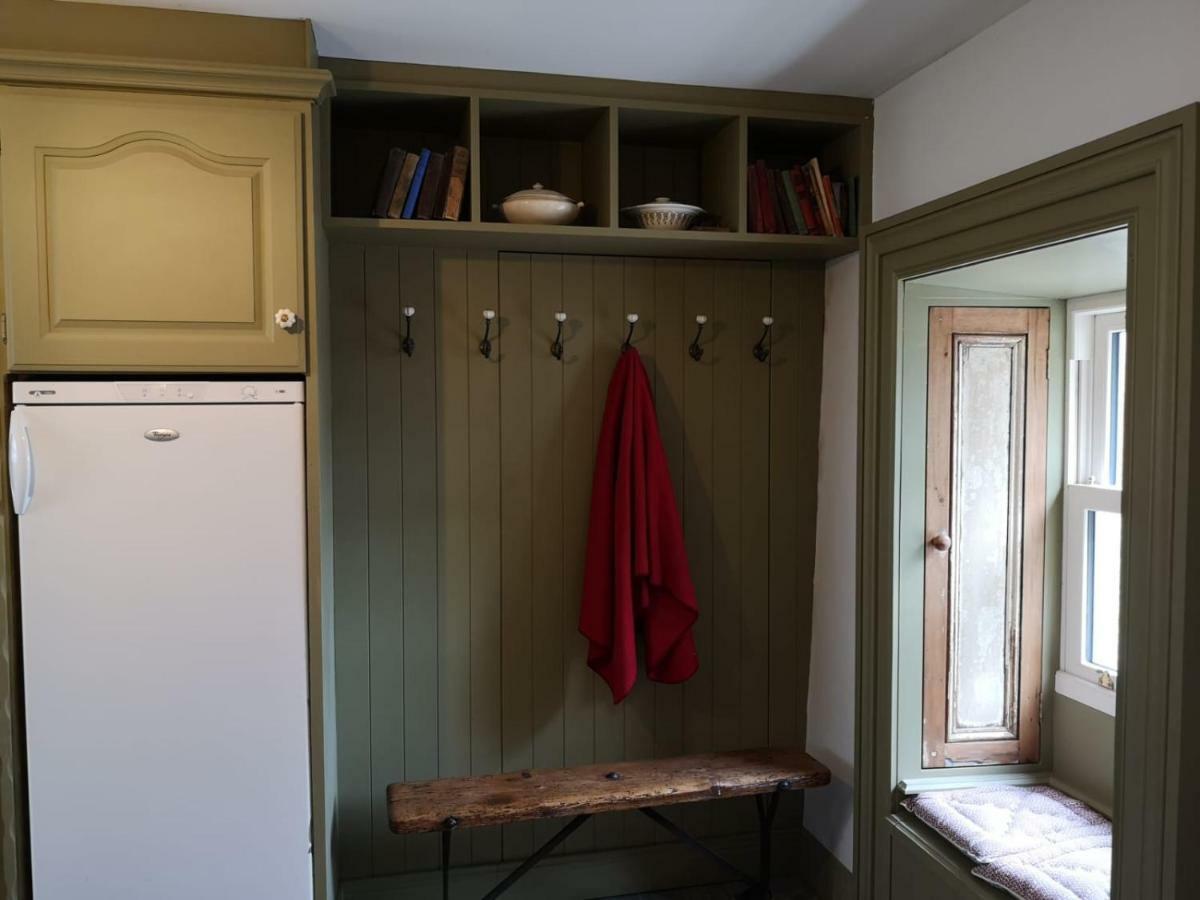 Villa Charming Old Coachford