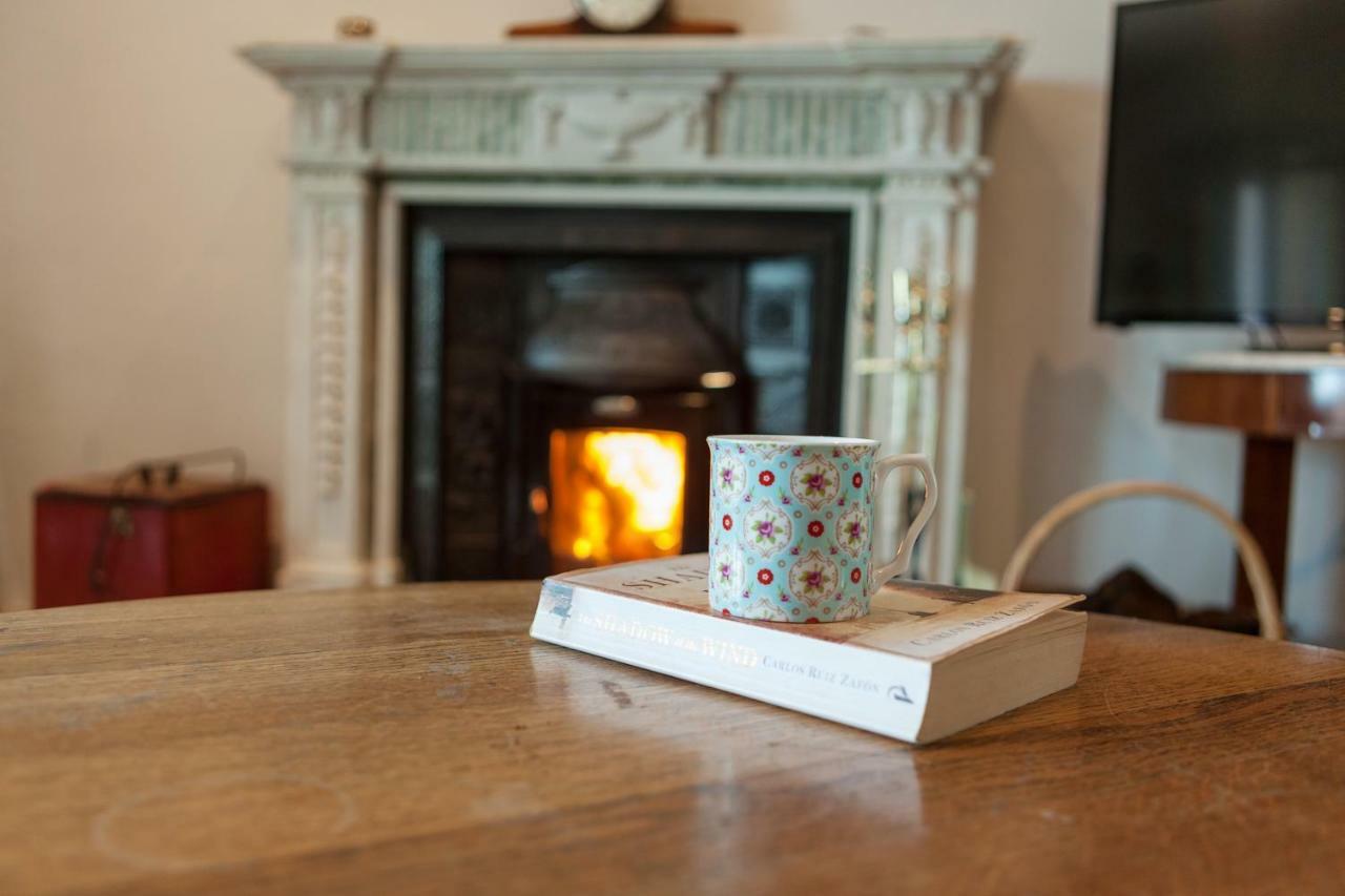 Charming Old Villa Coachford